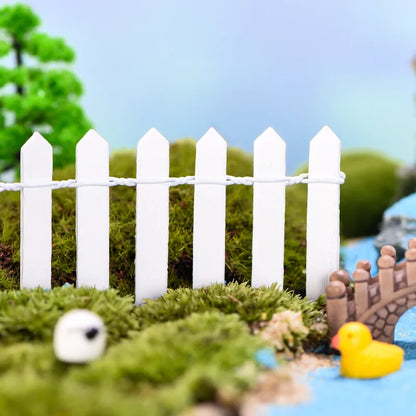 Fairy Garden Mini Fence, 35.5 Inch Wooden Miniature Picket Fence Border Decoration, Suitable For DIY Bonsai, Succulents, Flower